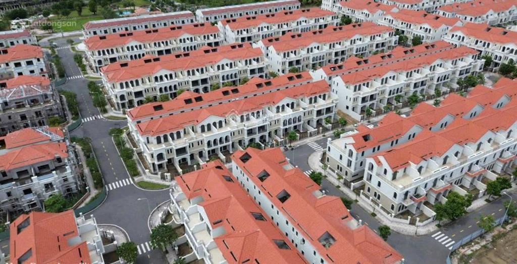 Nhà phố 5x20 chỉ 5 tỷ đơn lập 300m² còn 16.3 tỷ 200m² chỉ 10.6 tỷ!