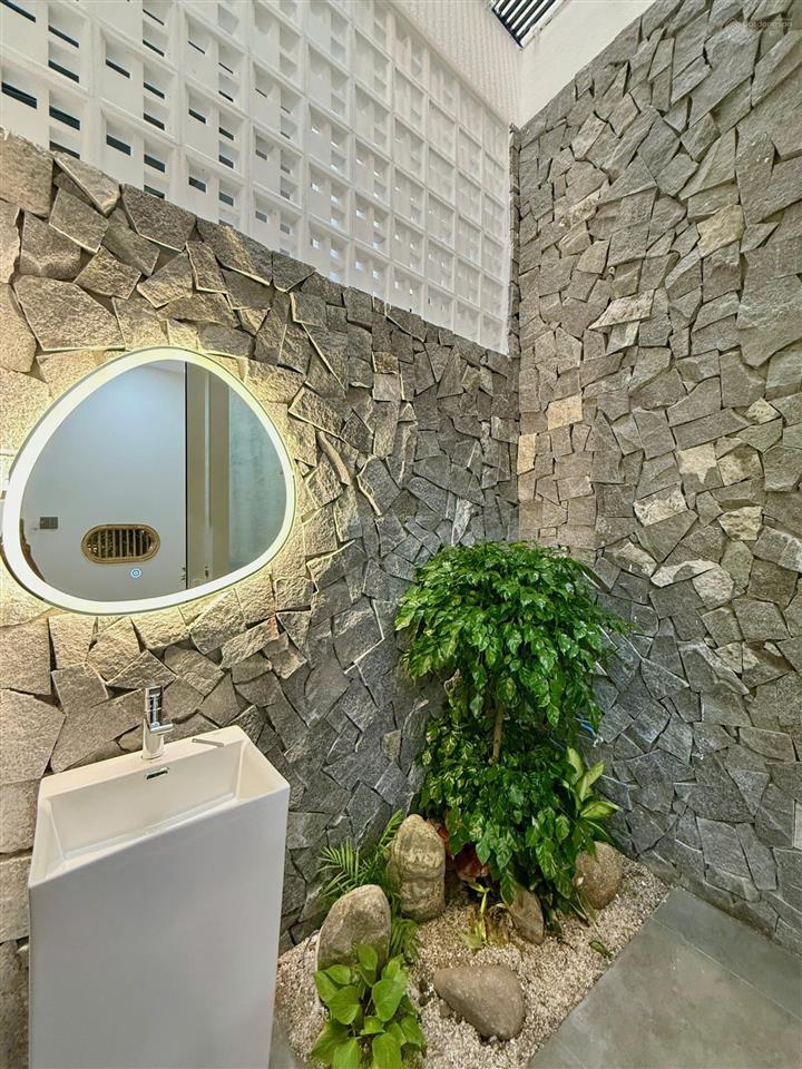 Bán nhà 3 tầng đẹp ở phường hòa khánh (phường hòa khánh bắc cũ)  tp đà nẵng