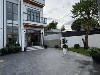 Bán nhà ngay trung tâm thị trấn diên khánh diện tích đất 309m2 giá  4tỷ680
