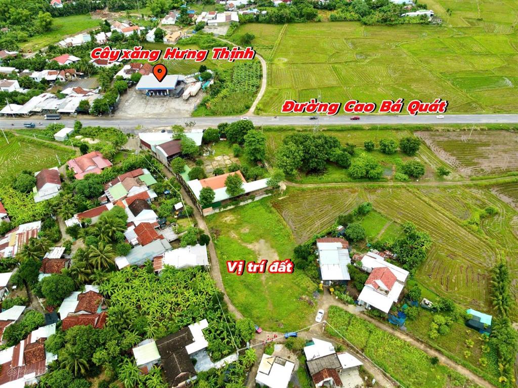 Diên lạc(diên hoà cũ) vị trí cực đẹp đối diện cây xăng hưng thịnh dt 92,2m2 ngang 5m full thổ