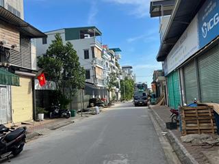 Bán nhà riêng tại yên lũng, 9,3 tỷ, 42m2, mặt tiền 3.8m, ngõ rộng 5m. kinh doanh