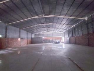 Cho thuê kho xưởng liền kề trung tâm tp bến tre