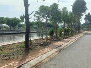 Lô đất đối diện sông, vị trí đẹp kinh doanh cà phê, bida, quán nhậu, khách sạn