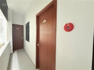 Bán tòa nhà 37p chdv nội thất cao cấp trung tâm quận 7, đường 8m dtsd 900m2, giá 36 tỷ, 190tr/tháng