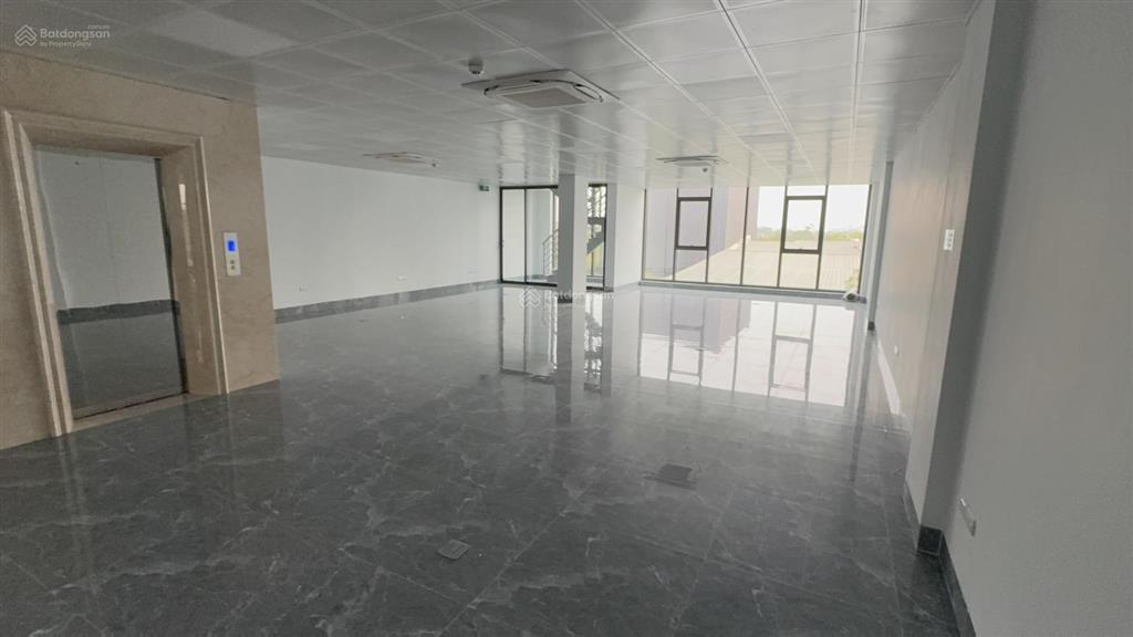 Chính chủ cho thuê làm văn phòng, cho thuê 4 tầng, 130m2/tầng