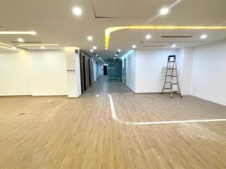 Cho thuê nhà mặt phố phố huế, 160 triệu, 250m2, đẹp nhiều tiện ích tại hai bà trưng, hà nội