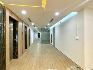 Cho thuê văn phòng phố huế, 100 triệu, 200m2, mặt tiền 14m, ngõ rộng 12m, hai bà trưng, hà nội