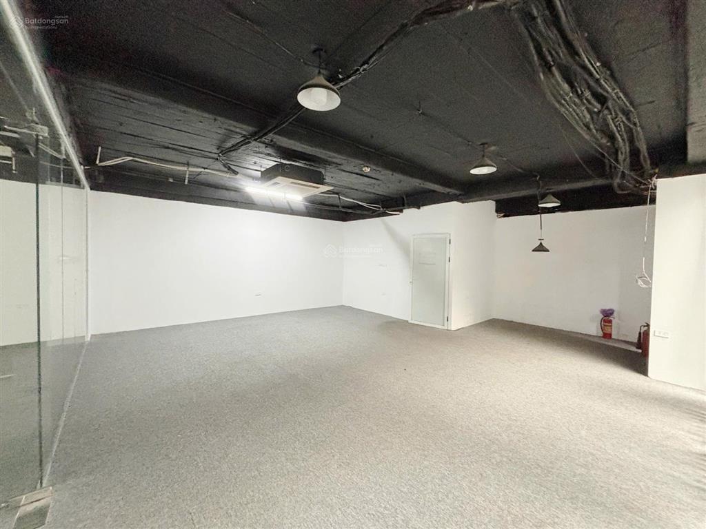 Cho thuê vp mặt tiền nguyễn trãi đối diện dự án cao xà lá, 120m2
