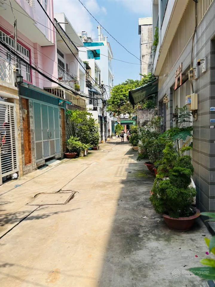 Bán nhà hxh  103m2  tân thới nhất gần chợ lạc quang  giá chỉ 5,2 tỷ