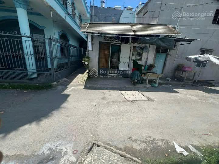 Bán đất tặng dãy trọ  hxt  70m2  ttn phan văn hớn  giá chỉ 4,9tỷ