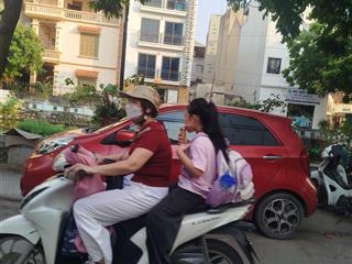 Bán gấp mặt phố  lô góc  kinh doanh đỉnh  ô tô tránh nhau