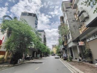 Bán gấp nhà riêng 40m2 x 4t tt văn điển  ngõ 2 ô tô tránh, kinh doanh sầm uất  giá 16 tỷ