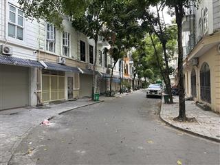 Bán nhà phân lô quân đội nguyễn viết xuân dt 70m² x 5 tầng, mt 5m, ô tô tránh giá chỉ 18.9 tỷ!