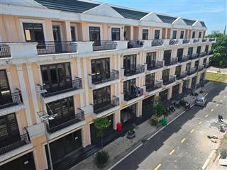 Chỉ 4 tỷ hơn sỏ hữu ngay shophouse 4 tầng cạnh 7 toà chung cư và một trường học liên cấp