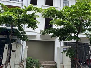 Chính chủ cần bán nhà khu b hướng đông nam vị trí đắc địa
