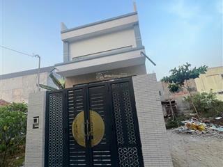 Nhà mới 1 trệt 1 lửng, nở hậu đúc kiên cố, đường 8, linh xuân, ô tô đỗ cửa sẵn sổ cất két