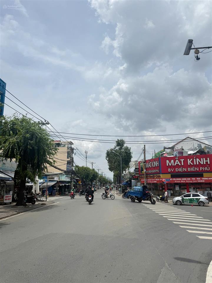 Đất mặt tiền hẻm thông, 60m2 nở hậu, cách phạm văn đồng chỉ 300m, giá nhỉnh 5 tỷ