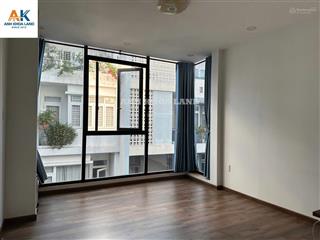 Hàng hiếm  nhà đẹp 4 tầng gần vincom thủ đức, phường linh chiểu, sổ hồng riêng, 57,5m2
