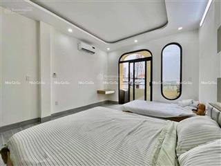 Căn hộ dịch vụ full nội thất siêu thoáng, có ban công