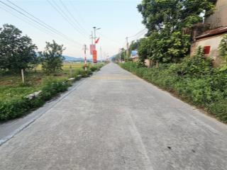 Đường thông oto 7 chỗ vào đất  sát bìa thôn  cách dự án nội bài đại lại 500m