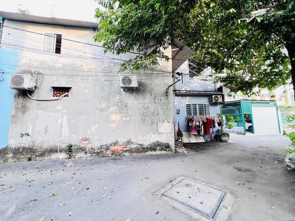 Định cư gấp bán nhà hẻm xe hơi tránh 8m phan văn hớn, quận 12