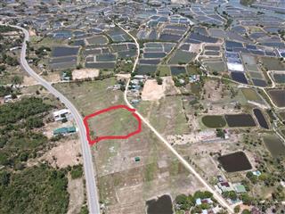 Bán mảnh đất 3 mặt đường sát khu đô thị ven vịnh cam ranh