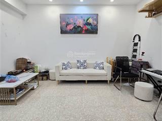 Bán chcc toà 30t2 mạc thái tổ, yên hoà. 76m2, 3pn, 5.3 tỷ, 2wc