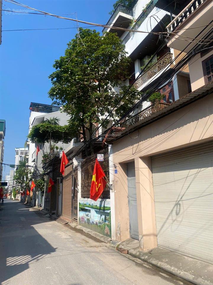 Bán đất phố nguyễn lam, phúc đồng thông tân thụy sát vách noble palace, 100m2 ô tô 16 chỗ vào đất