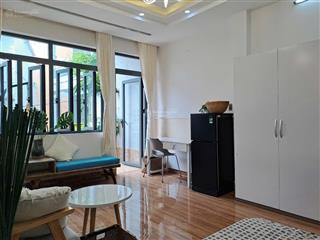 Cho thuê phòng ban công, 45m2, full nội thất, hoàng văn thụ, phú nhuận giáp quận 1,3