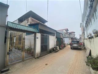Nhà 2 tầng 64m2 tàm xá có dòng tiền cho thuê, ngay trục trường sa gần vinhomes cổ loa