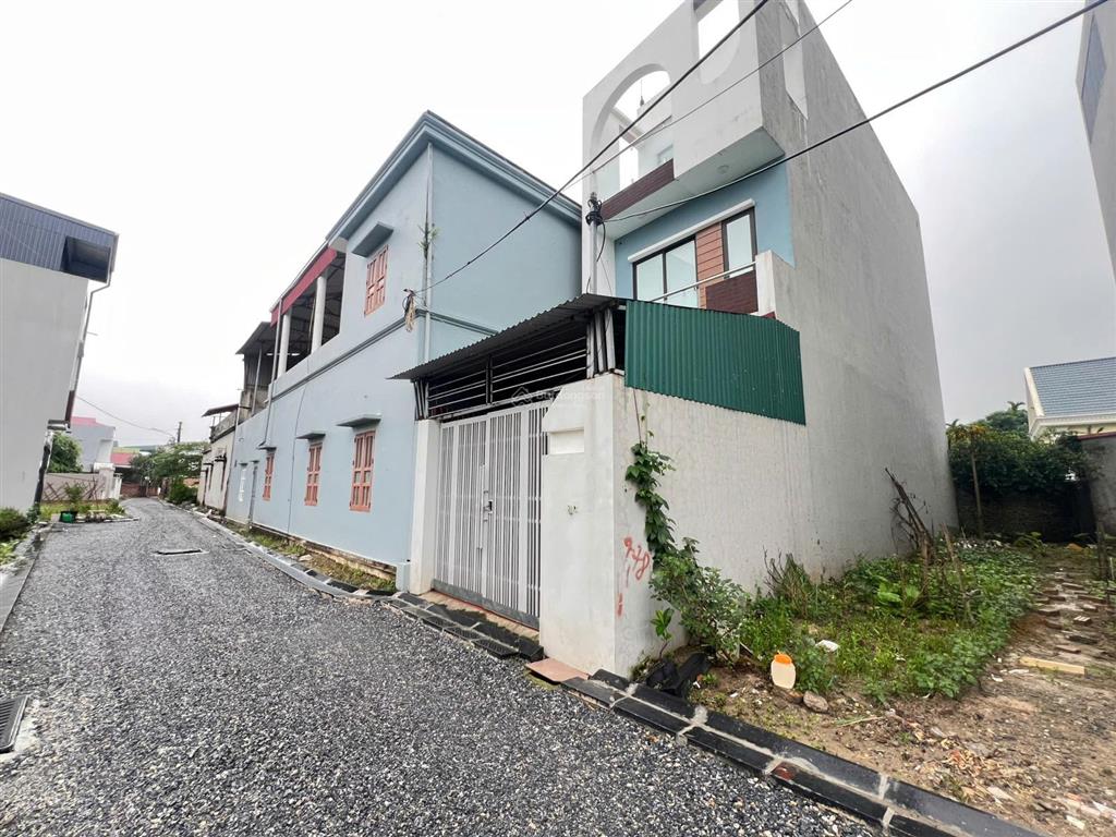 Nhà đẹp 3 tầng ở ngay xuân nộn, đông anh gần chợ kim, trường học, đường ô tô thông