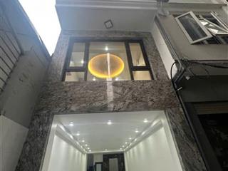 Chính chủ cần bán nhà riêng tại ngõ 61phô tram phường long biên hà nội xây dựng 5tâng ngõ 27met