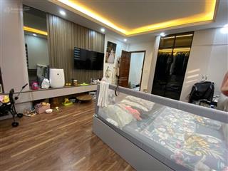 Bán nhà ngõ 41 thái hà 65m2 x 5 tầng mt 6m ô tô  ngõ thông k/d cty máy tính giá 19.5 tỷ đống đa