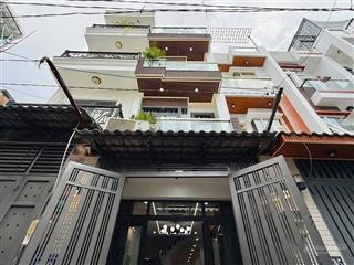 Bán nhà trần phú, quận 5! xung quanh nhiều tiện nghi