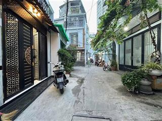Bán nhà riêng 4pn, 4wc, 55m2, giá 3 tỷ 650 tại lê hồng phong, p.4, q.5, hcm