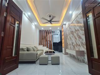 Nhà 5 tầng trung tâm kết nối các trục chính tại miếu đầm, mễ trì, nam từ liêm