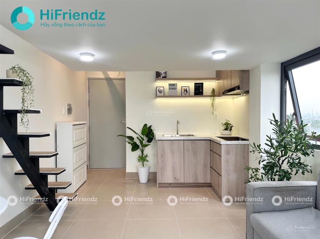 Chdv ban công duplex full nội thất  long trường