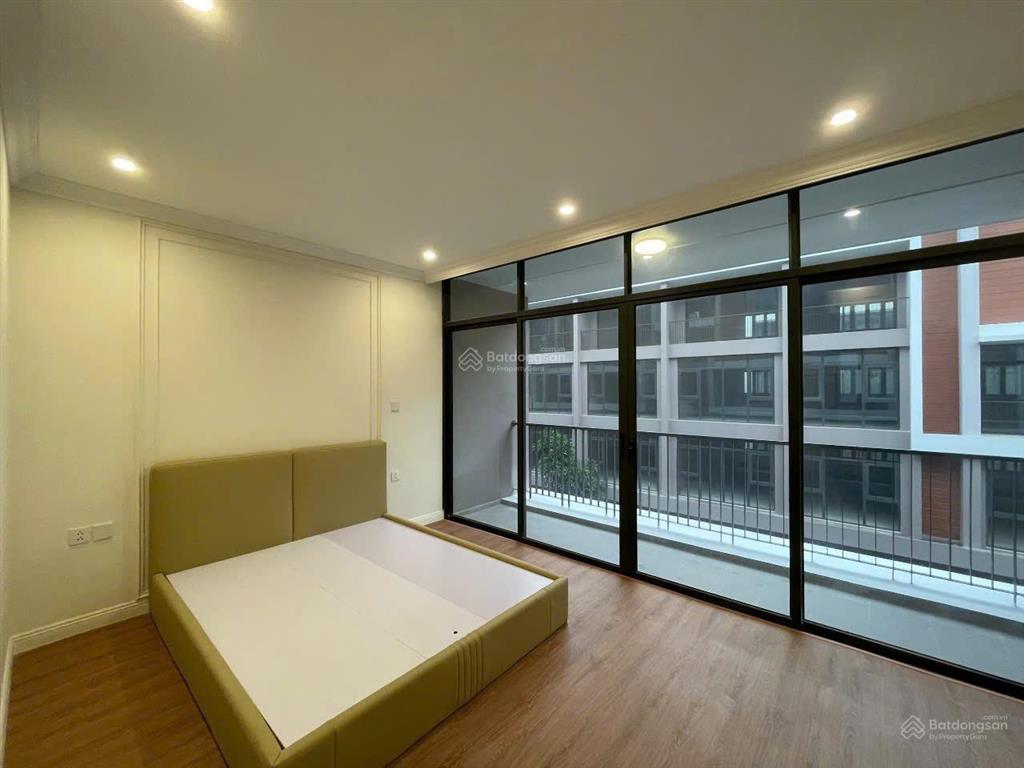 Cho thuê bt 2pn, 2wc, 96m2, 9 triệu/th ở mega complex  vinhomes ocean park 2