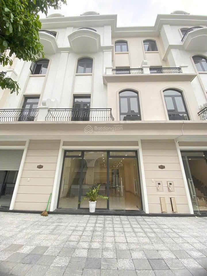 Cho thuê shophouse mega complex, 7 triệu, 150m2, 2pn, 2wc, vinhomes ocean park2,3