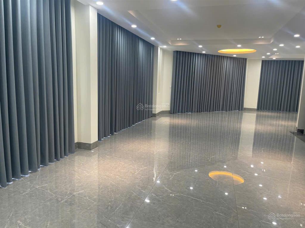 Cần cho thuê văn phòng đẹp tại vinhomes ocean park 3, giá chỉ 12 triệu vnd/th, 120 m2