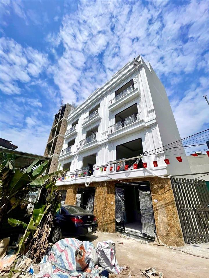 Bán nhà ngõ thông otô đỗ cửa chỉ hơn 4tỷ5t30m2 ngay trạm bơm yên nghĩa,tặng nội thất 0945 134 ***