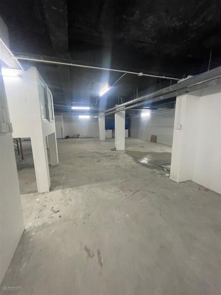 Bán tòa nhà văn phòng mới 100% 1 hầm 5 lầu ngay trần hưng đạo, p. cầu kho, quận 1