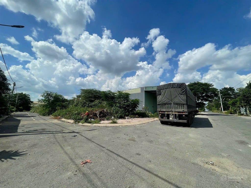 Chủ gửi bán đất full thổ cư 1500m2, kích thước 30*50m, mt đường số 1, hoàng hữu nam, p. ltm, tp tđ