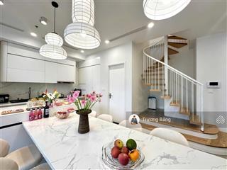 Cực hiếm duplex, sân vườn, dt 146m2  3pn sky oasis view biệt thự đảo giá chỉ 10.2 tỷ