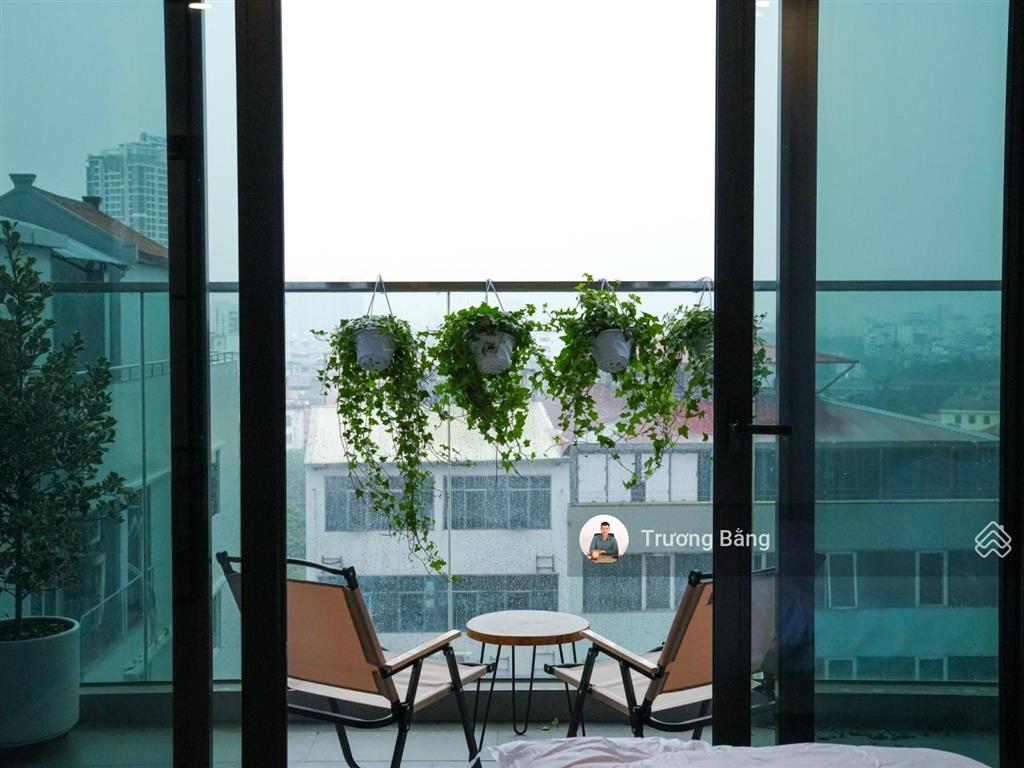 Cần bán nhanh căn studio 50m2 full đồ đẹp, dòng tiền 16tr/th tại lancaster đường láng chỉ 4.85 tỷ