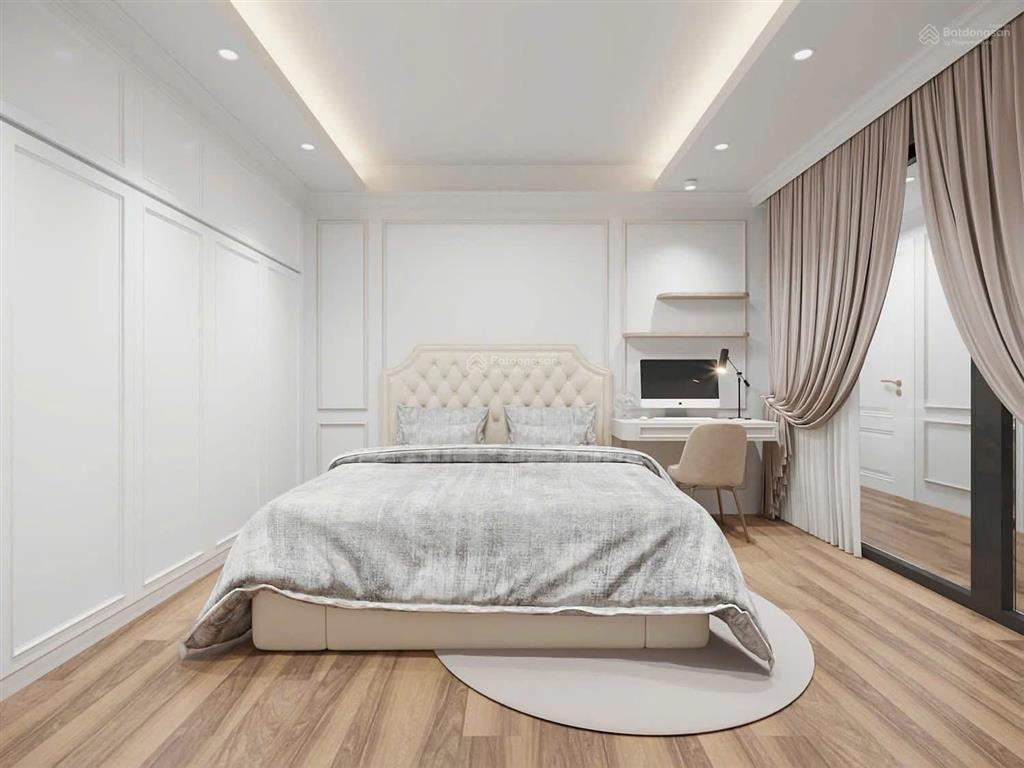 Bán gấp căn hộ vinhomes nguyễn chí thanh 167m2  4pn full nội thất cao cấp giá 23.5 tỷ