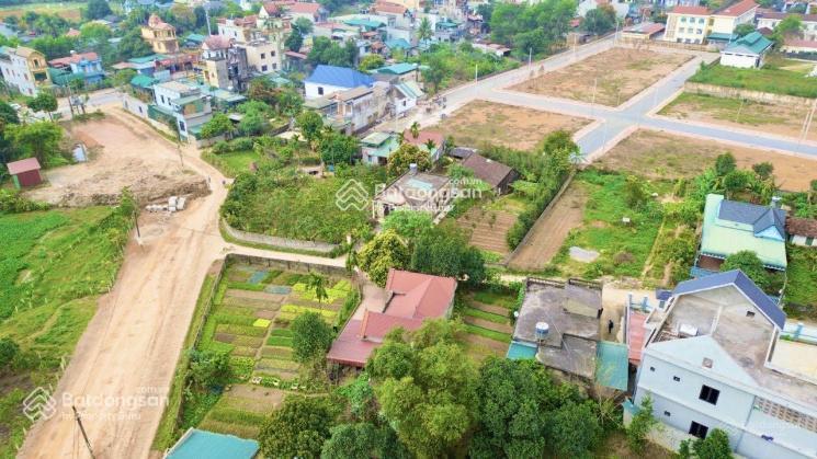 Bán đất đấu giá 111m2 tại thị trấn chi nê, lạc thủy, hòa bình, giá 1,6 tỷ