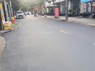 Đất thổ cư 200m2 mặt tiền tam đông 3 sát trục nguyễn ảnh thủ ngang 8m xây gì cũng ngon.