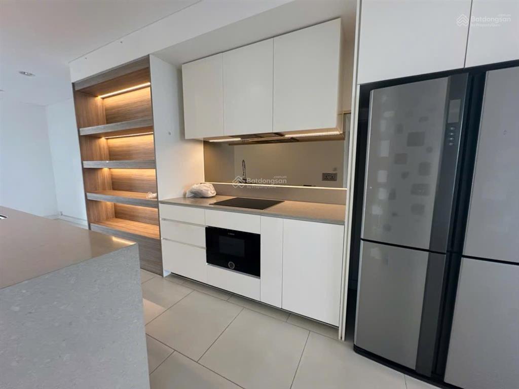 Bán căn 1 phòng loại 70m2 tại city garden, tháp b2