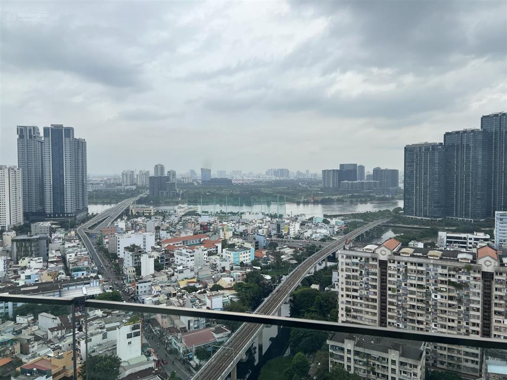 Bán căn hộ city garden 2 phòng ngủ view văn thánh và landmark 81